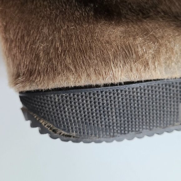 Vintage Blondo fur boots/booties with wool lining. - Picture 11 of 11